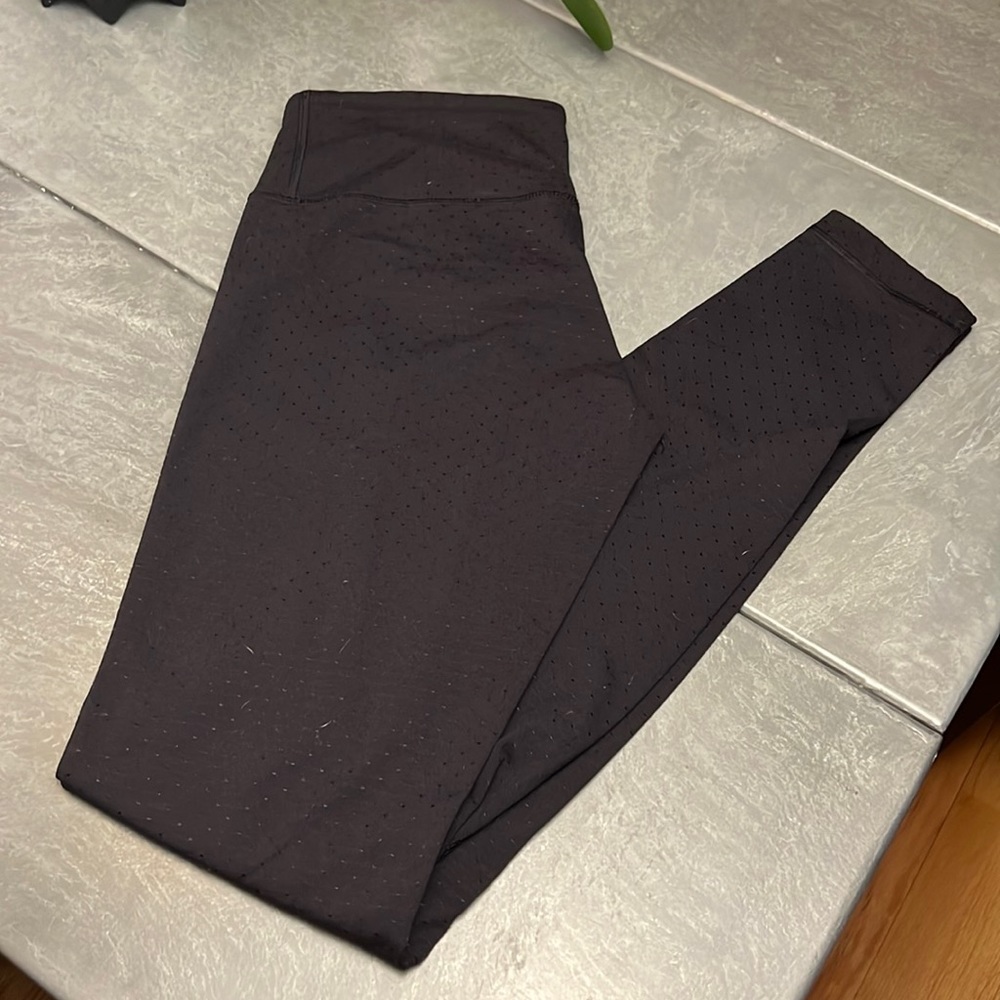 Lululemon Black Wunder Under